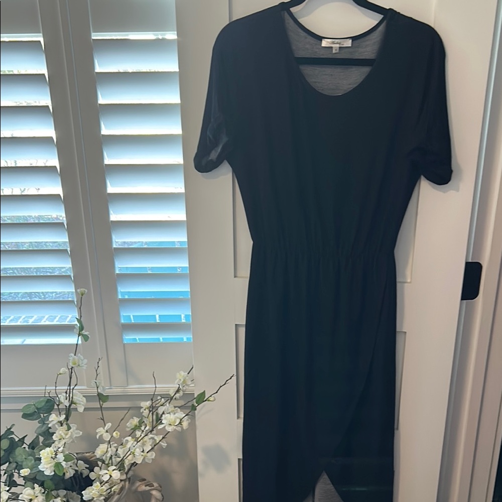 Andree by Unit Elegant Black Dress
